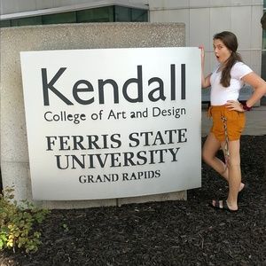 Meet your Posher, Jenny